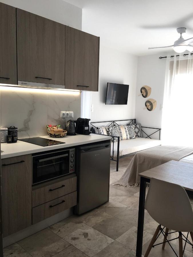 Anastasia Luxury Suites 2 Tolón Eksteriør billede